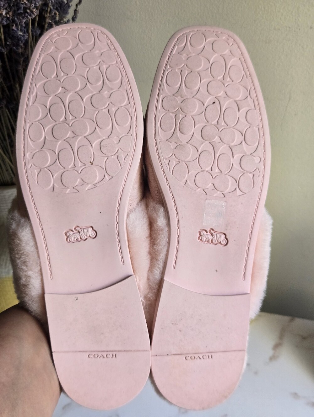 GUC Coach Sherpa Flat Mules In Signature Suede Candy Pink Size 9 B - Picture 11 of 13